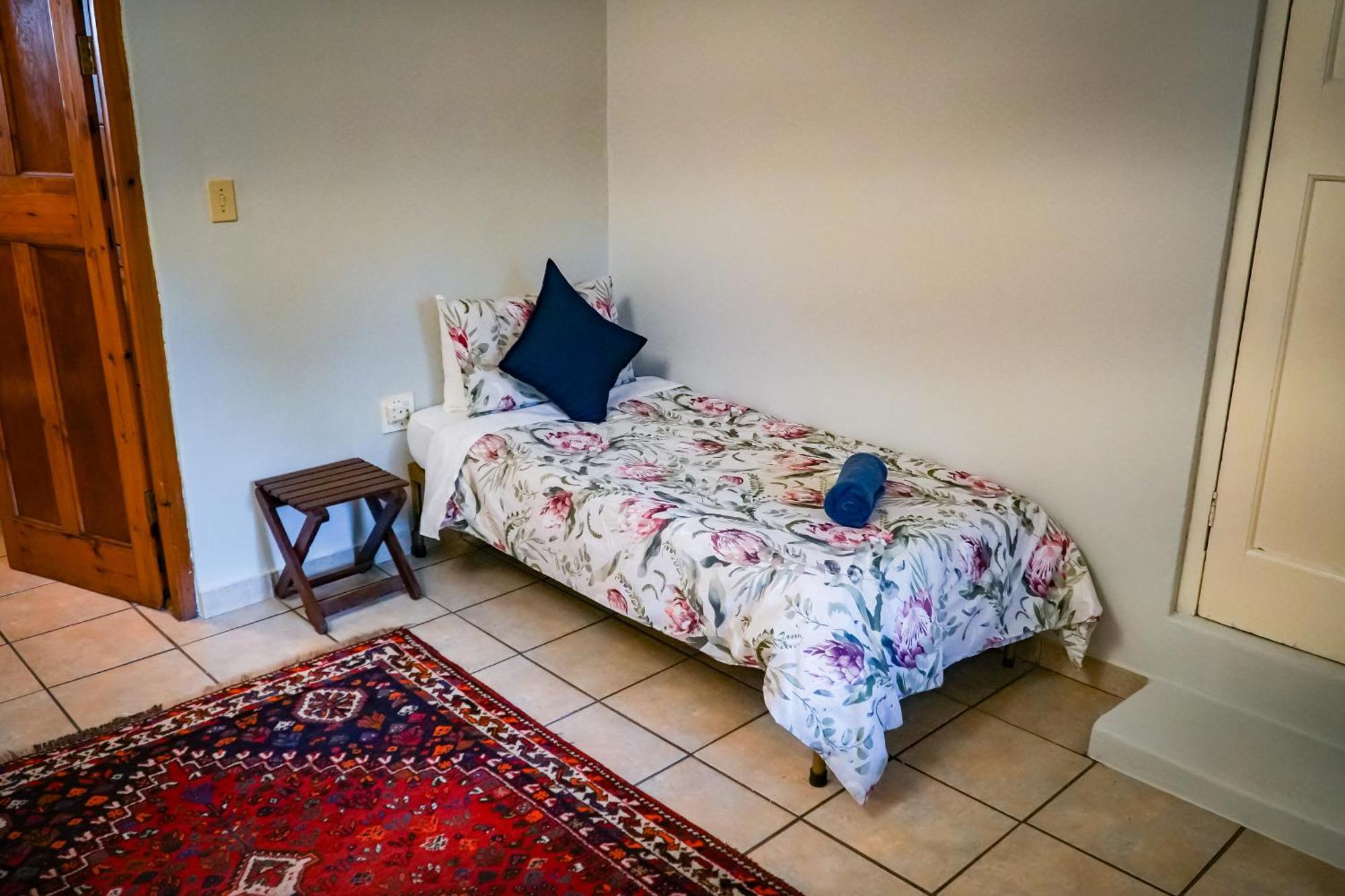 Outentique Accommodation Oudtshoorn Room photo